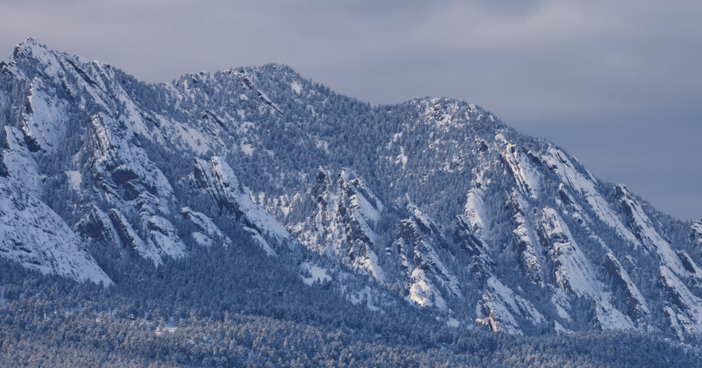 Boulder_Flatirons_snow
